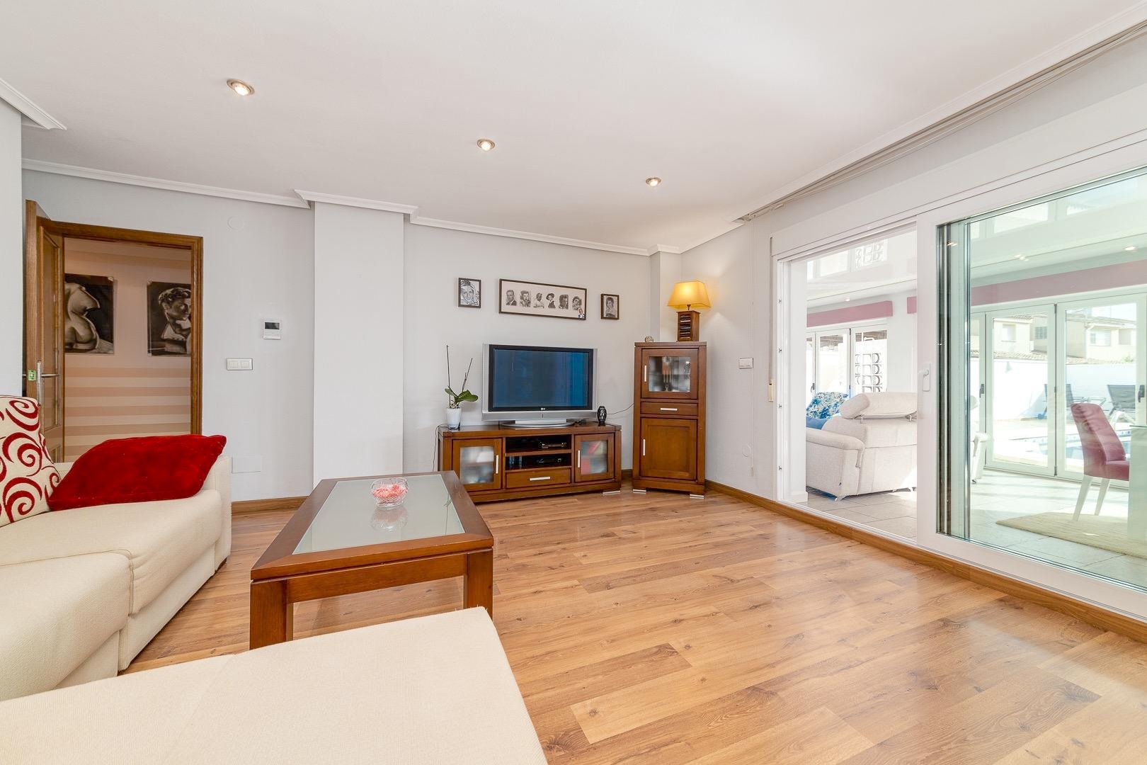 o_1jontf03qcfenoagmr16bru2u3h Villa in San Javier, Murcia
