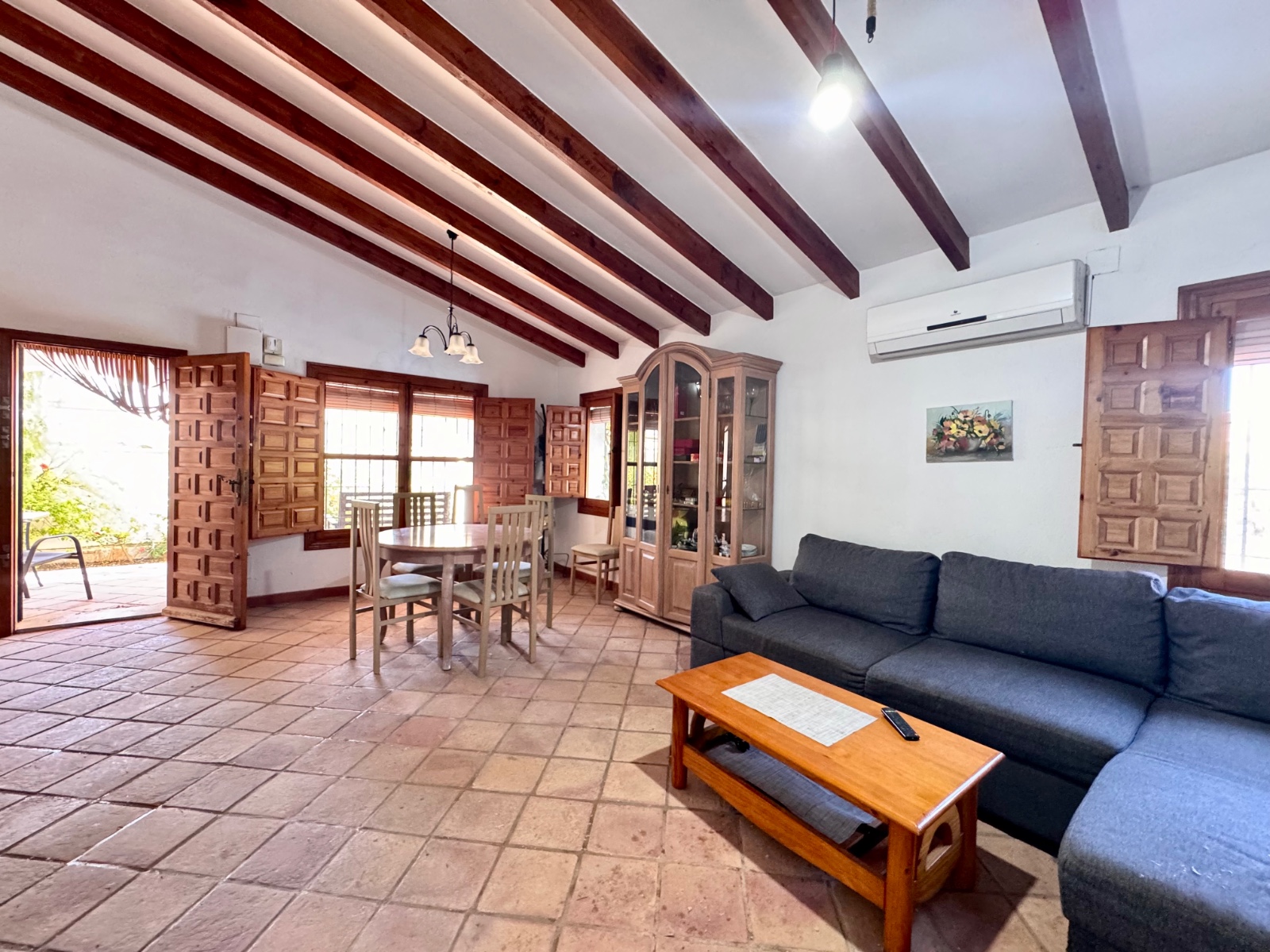 o_1jpg9cshq18d01cfl30mbgp1sdr3c Villa in Orihuela Costa, Alicante