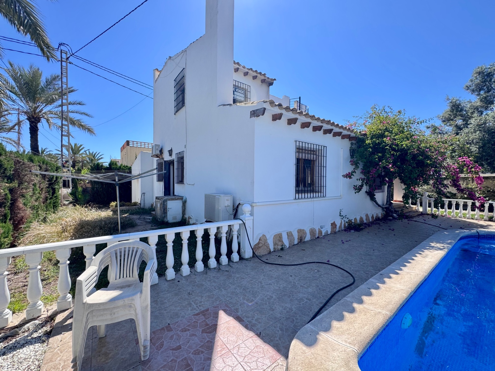 o_1jpg9cshq1ergb3nc2i1atu1fek2n Villa in Orihuela Costa, Alicante