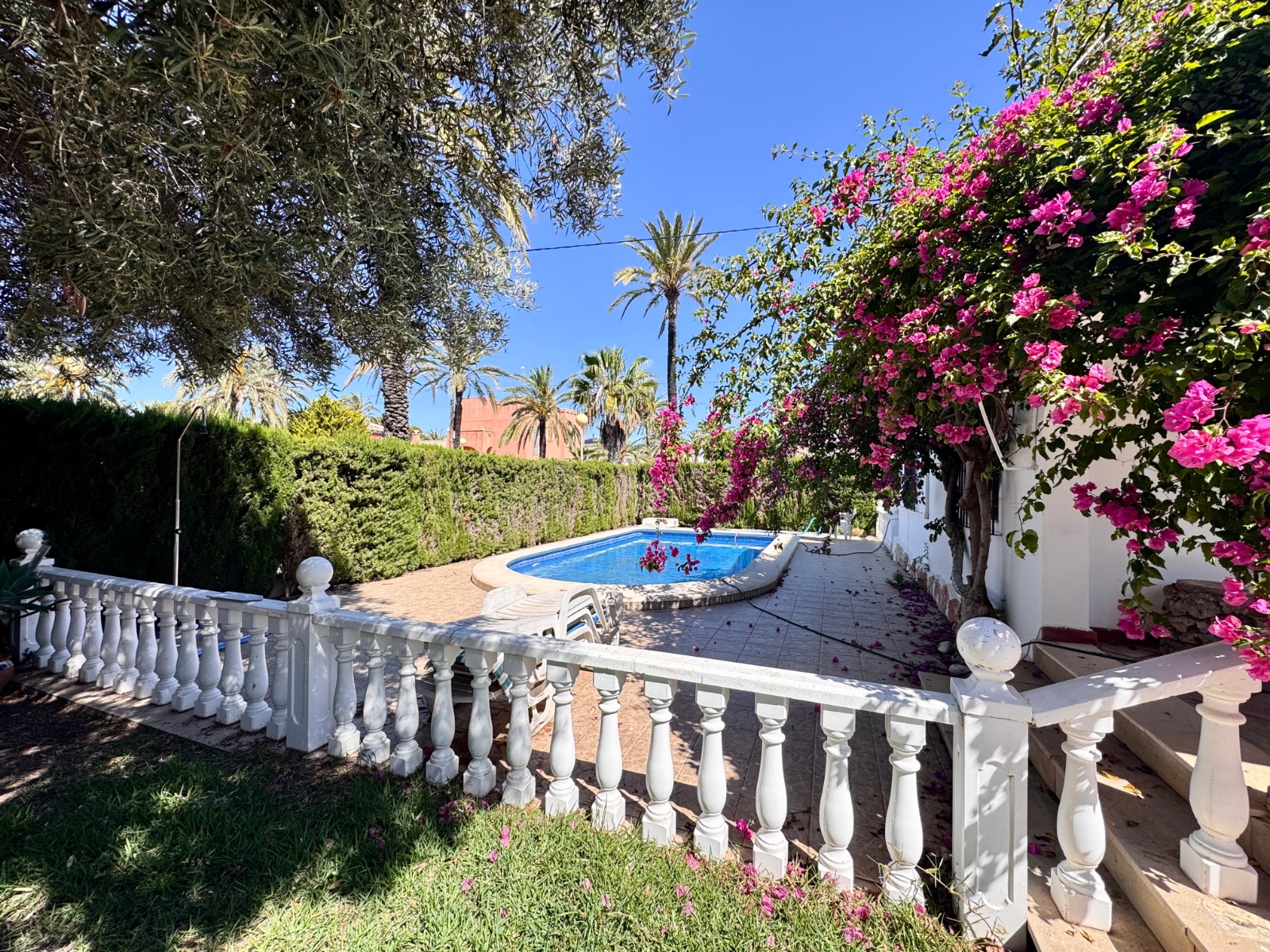 o_1jpg9cshq1r31gl9c387pic7u2r Alicante – Sunrise Dream Properties