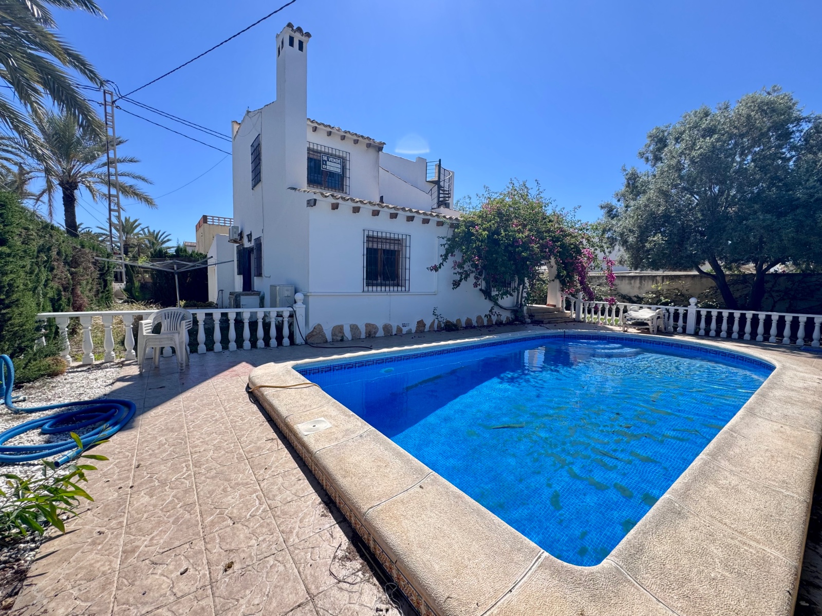 o_1jpg9cshq1s78udlpl91e69bm32o Villa in Orihuela Costa, Alicante