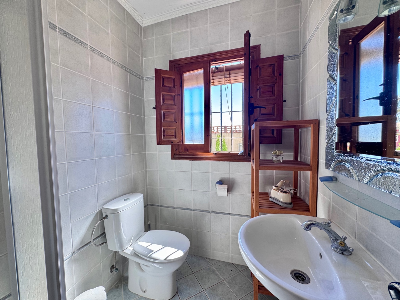 o_1jpg9cshr1bg21fsjec2lso1rb83o Villa in Orihuela Costa, Alicante