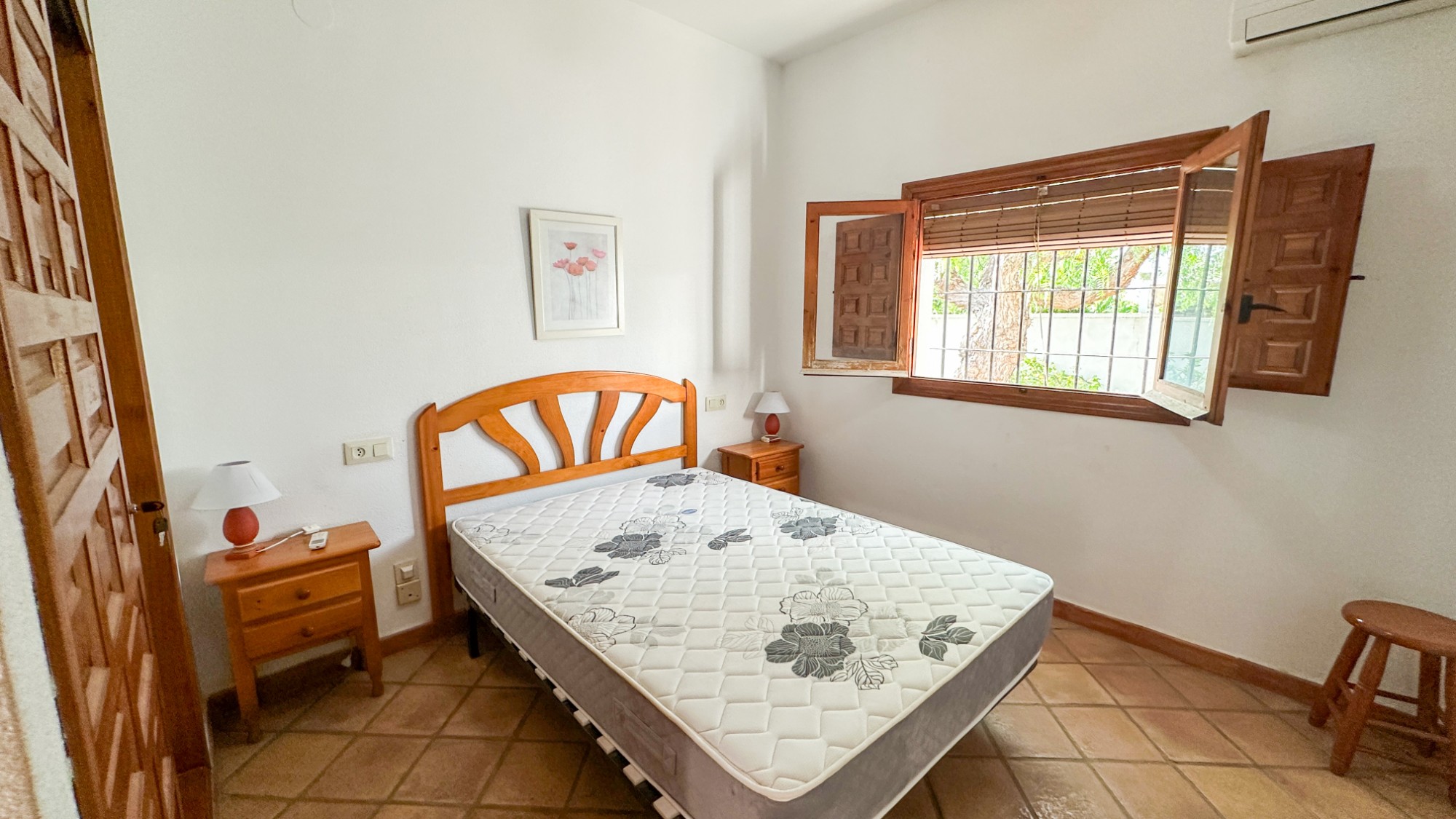 o_1jscka52k1563spuvpd1m3v9b53b Villa in Cabo Roig, Alicante