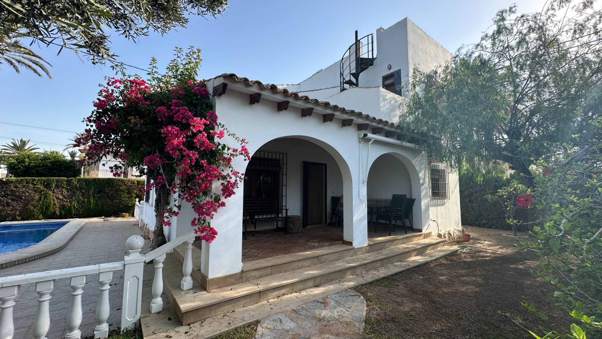 o_1jscka52k1ps3189kbtfukbnhd3s Villa in Cabo Roig, Alicante