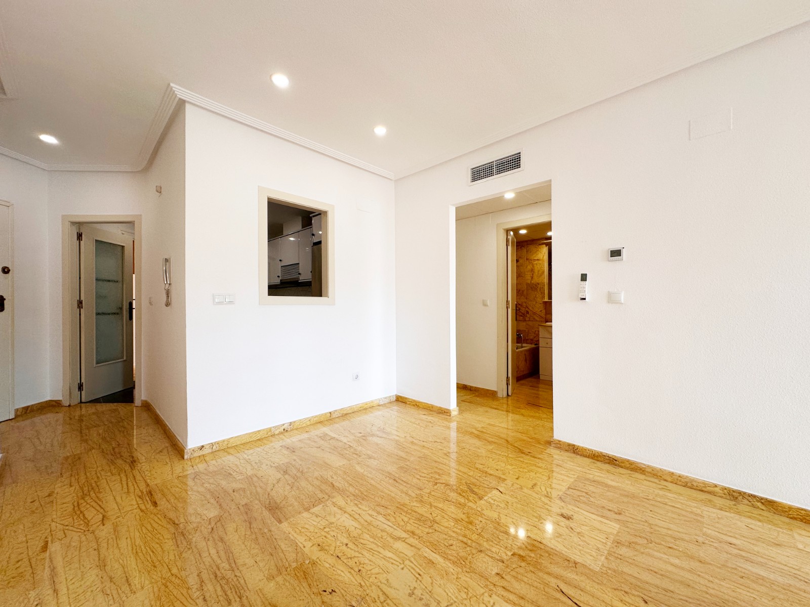 o_1jurkkelg1v3on3q1iiv124c1bo72r Apartment in Orihuela Costa, Alicante