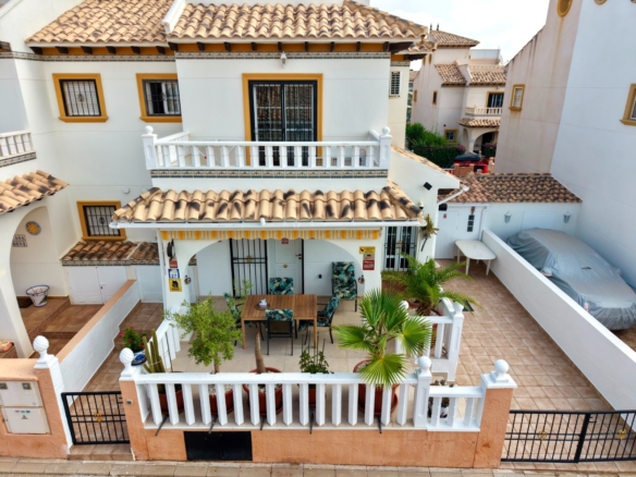 Town House for sale in Cabo Roig