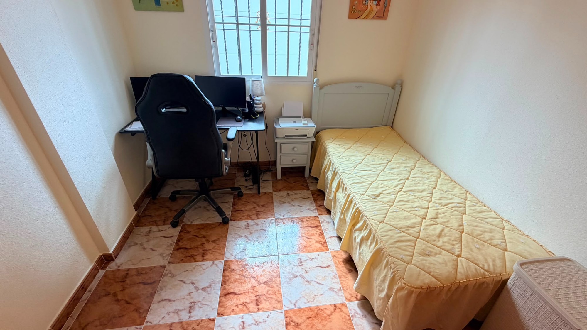 o_1jv3i2ggf6k993d1vak15qk1qos3a Town House in Cabo Roig, Alicante
