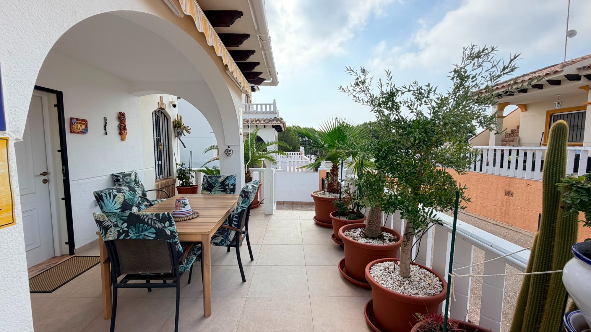 o_1jv3i2ggf7kd1andj2i49bobs2t Town House in Cabo Roig, Alicante