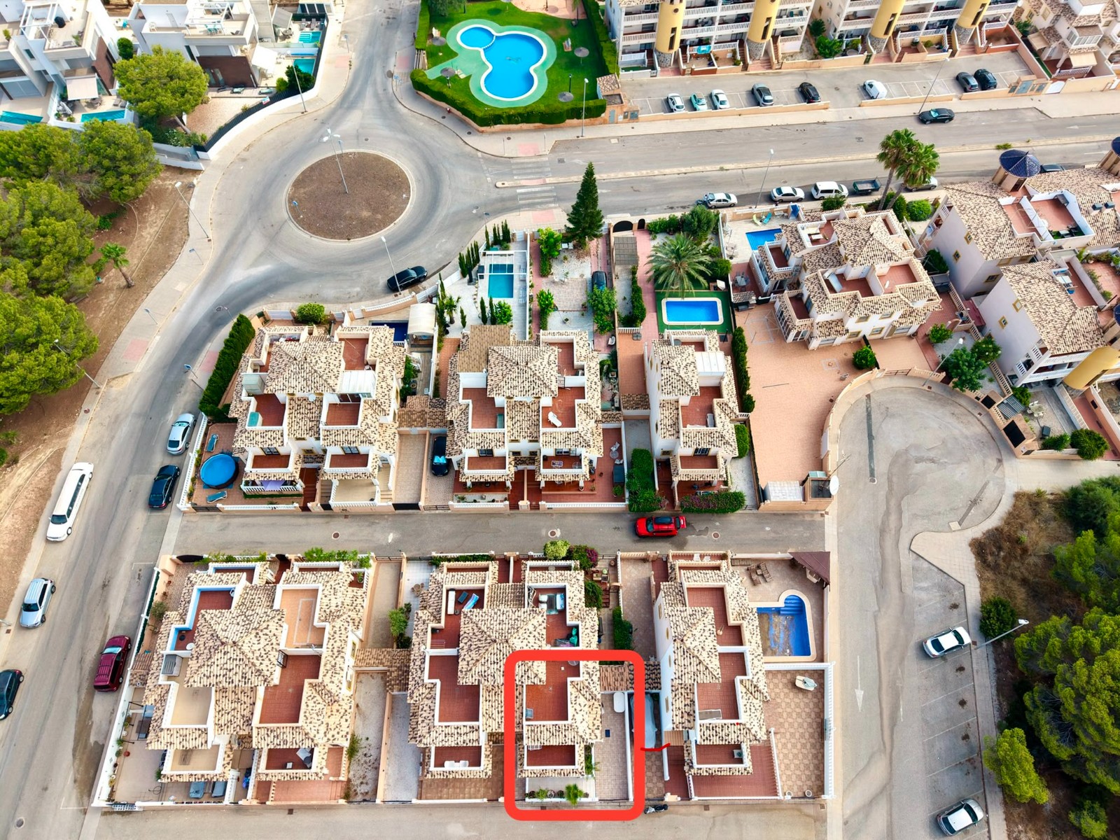 o_1jv3i2ggf94tk011kra177t9gt3l Town House in Cabo Roig, Alicante