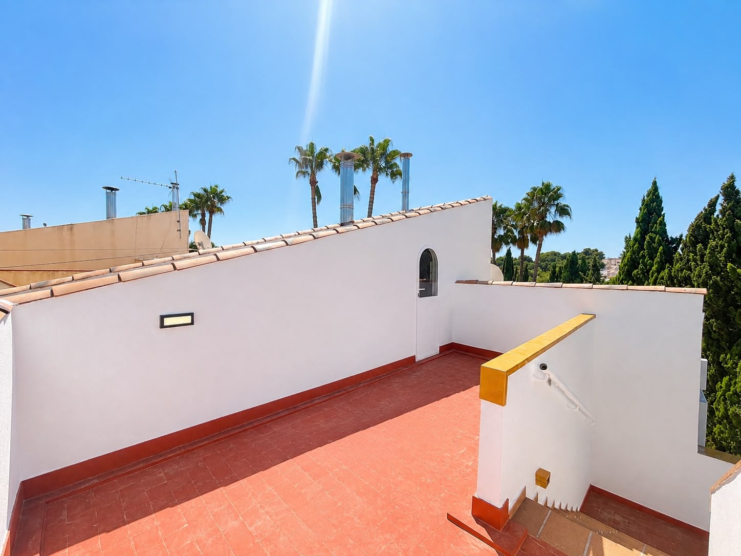 o_1jv8j38d08u61tob137e156j2tc37 Villa in Villamartin, Alicante