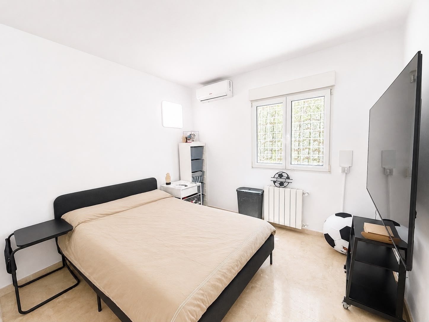 o_1jv8j38d0p7kp701bkf108bup734 Villa in Villamartin, Alicante