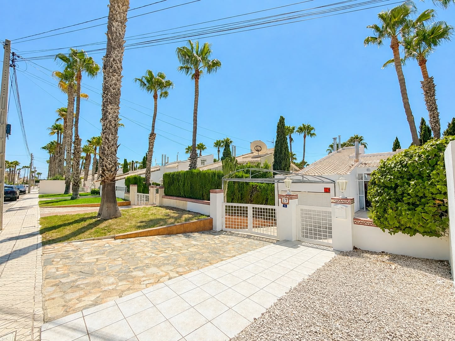 o_1jv8j38d11r02pvh162pd7o9ah3t Alicante – Sunrise Dream Properties