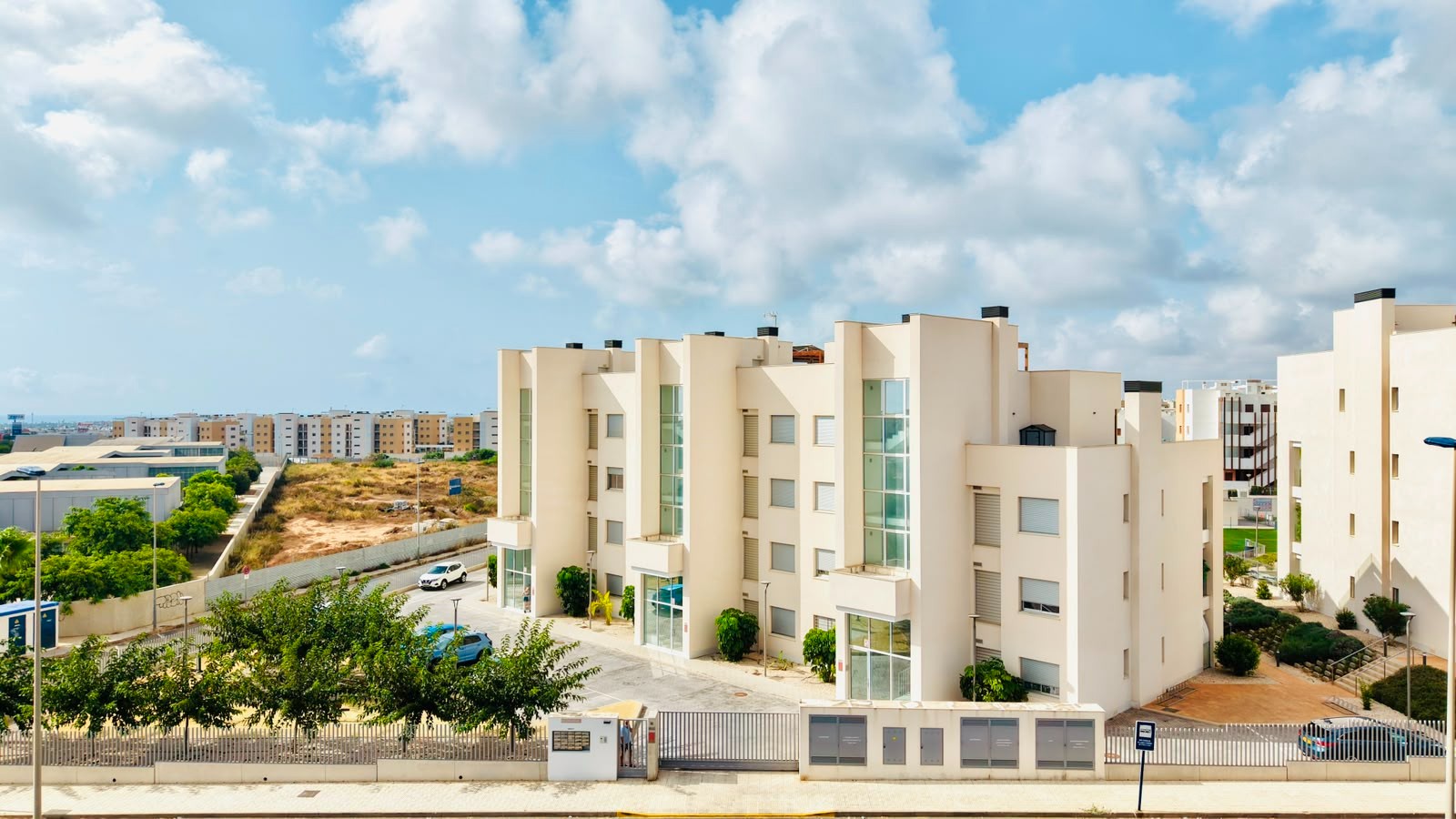 o_1jvll84391ip31ra191pvs11c3e25 Apartment in Orihuela Costa, Alicante