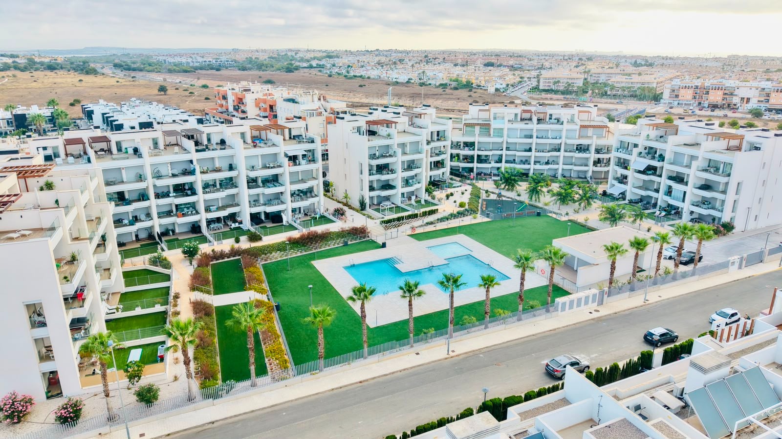 o_1jvll8439pb21n8fed5buvp1o21.jpeg Apartment for sale in Orihuela Costa
