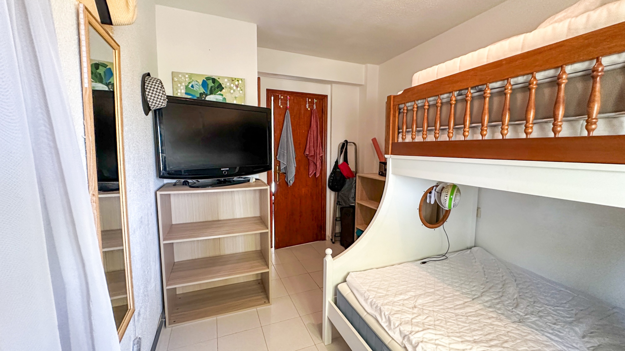 o_1jvqodhjug6f107g1j3fcivlsq2g Bungalow in San Miguel de Salinas, Alicante