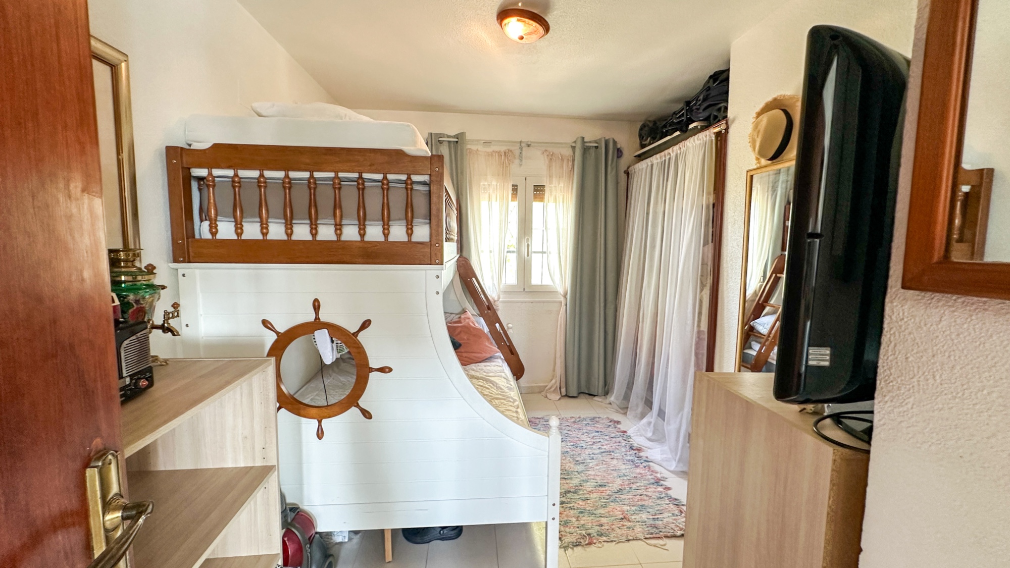 o_1jvqodhjut811k5bl6dqn4le42f Bungalow in San Miguel de Salinas, Alicante