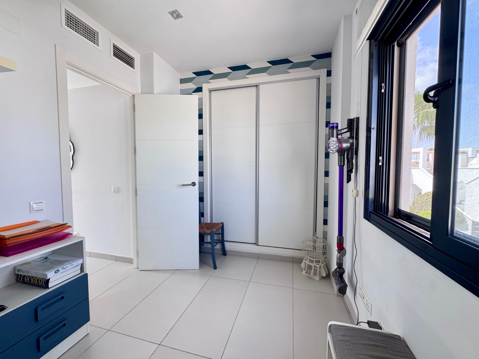 o_1k0i1ptnn166vj9r1cfo1mjapb63r Town House in Cabo Roig, Alicante