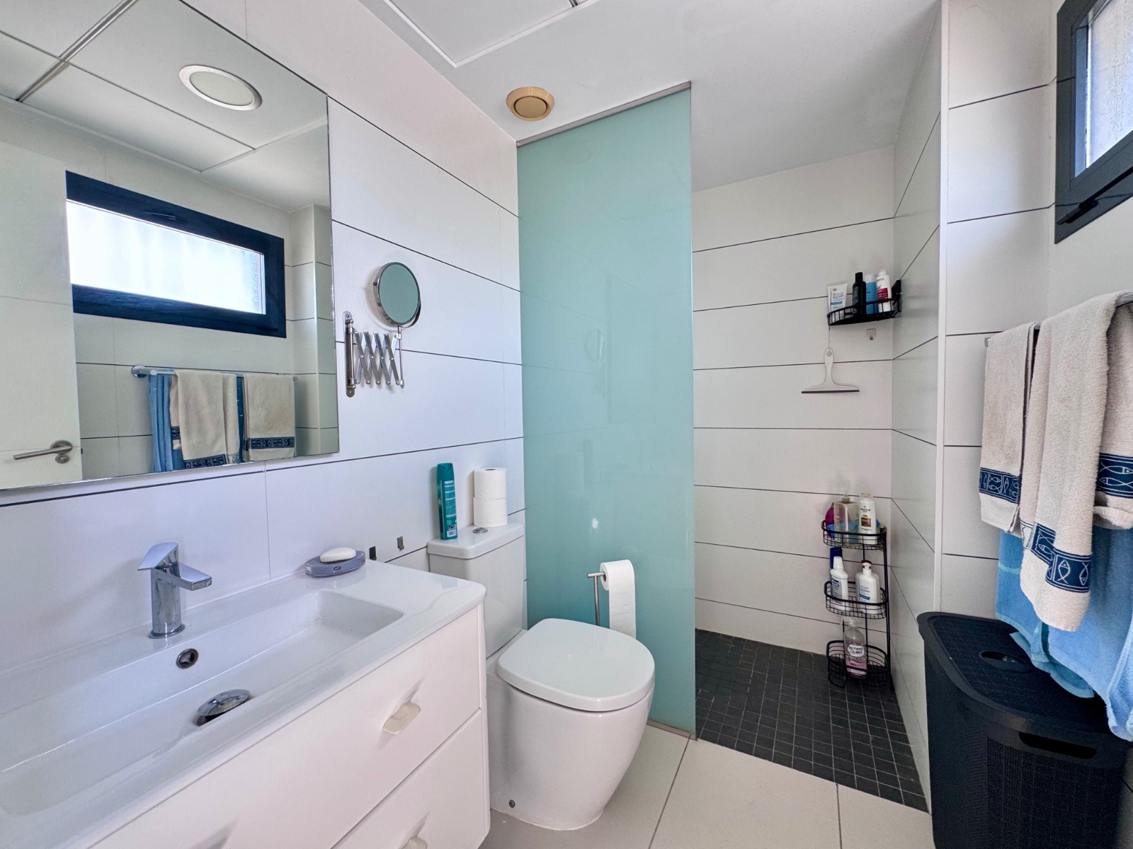 o_1k0i1ptnn17e713otta44pa4t73u Town House in Cabo Roig, Alicante