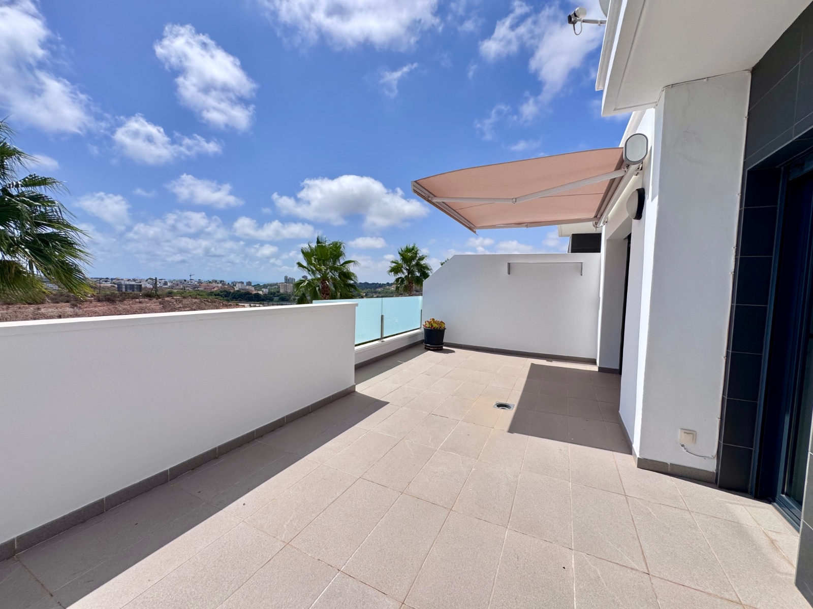 o_1k0i1ptnn18ih1cgknchvkabh443 Town House in Cabo Roig, Alicante