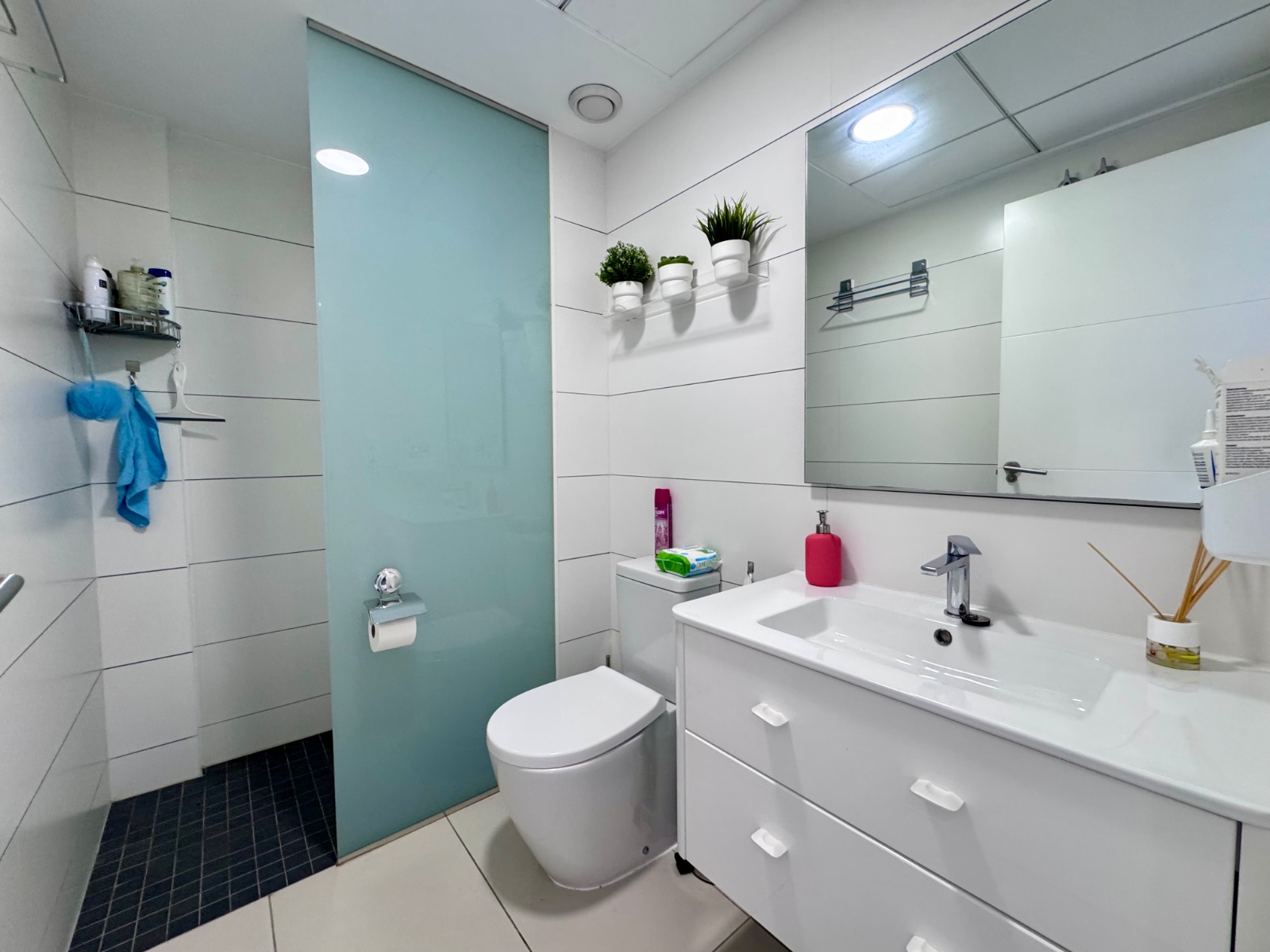 o_1k0i1ptnn19e3ulh1ri514ia7ri3j Town House in Cabo Roig, Alicante