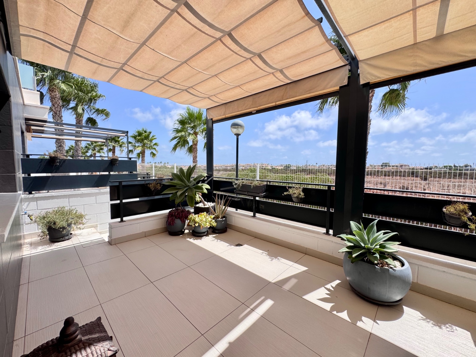 o_1k0i1ptnn1g1c136e1r1g116gdon4e Town House in Cabo Roig, Alicante