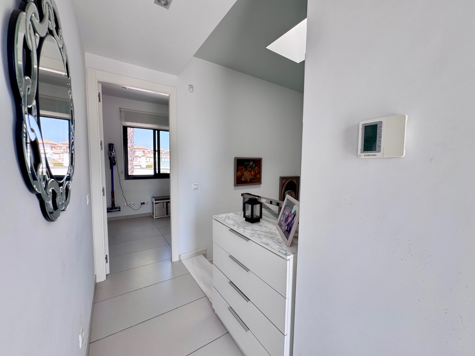 o_1k0i1ptnnrblskb5ae85k32t3v Town House in Cabo Roig, Alicante