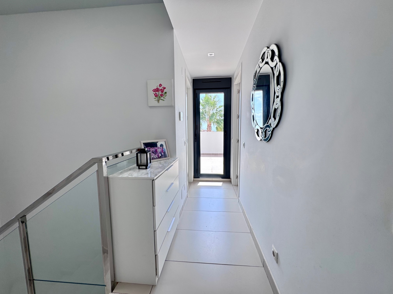 o_1k0i1ptnnu6v1tnn1n7p1aohll33s Town House in Cabo Roig, Alicante