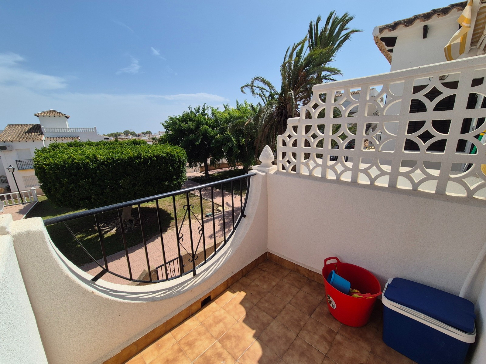 o_1k0uijkbj1htne3m1ht21nqr12ih1q Bungalow in San Miguel de Salinas, Alicante