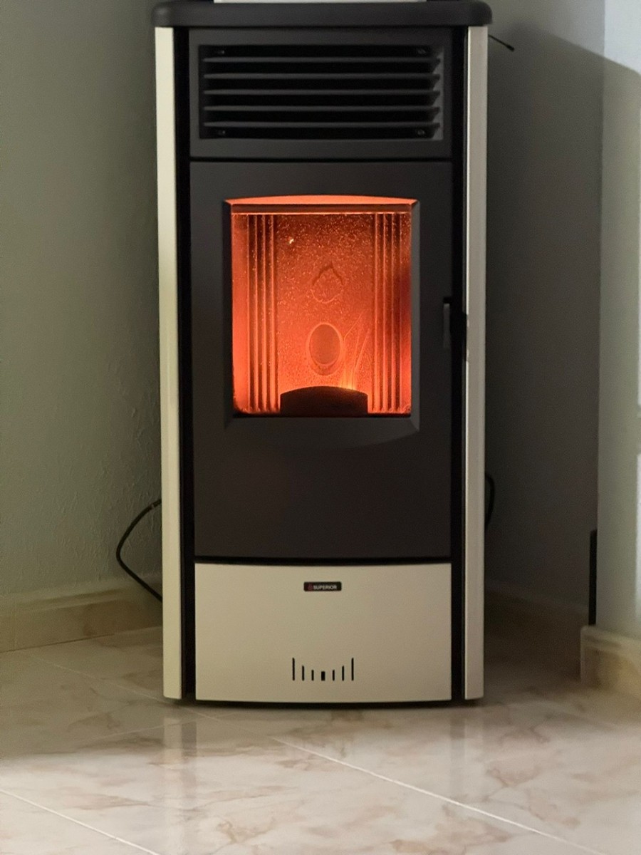 900