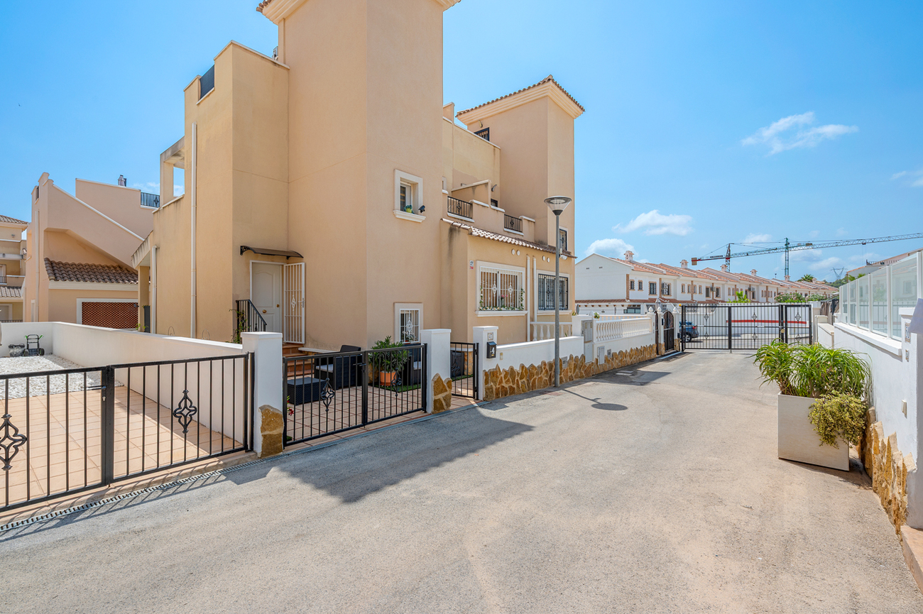 semi-detached-san-miguel-de-salinas-wowm100017-2 Alicante – Sunrise Dream Properties