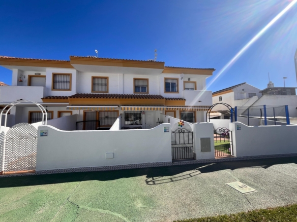 Town House for sale in Torre de La Horadada