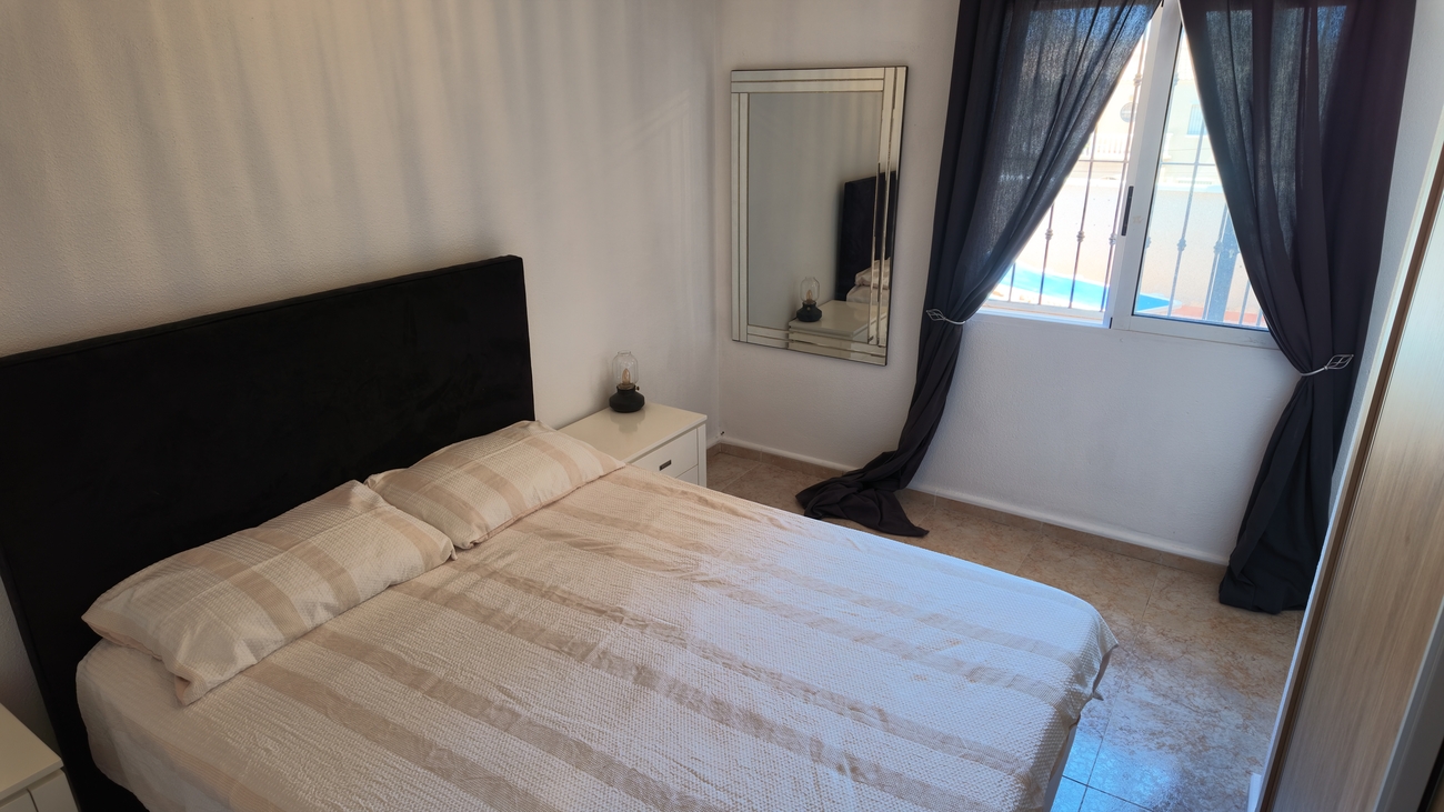 default Villa in Villamartin, Alicante