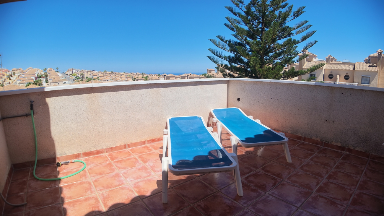default Villa in Villamartin, Alicante