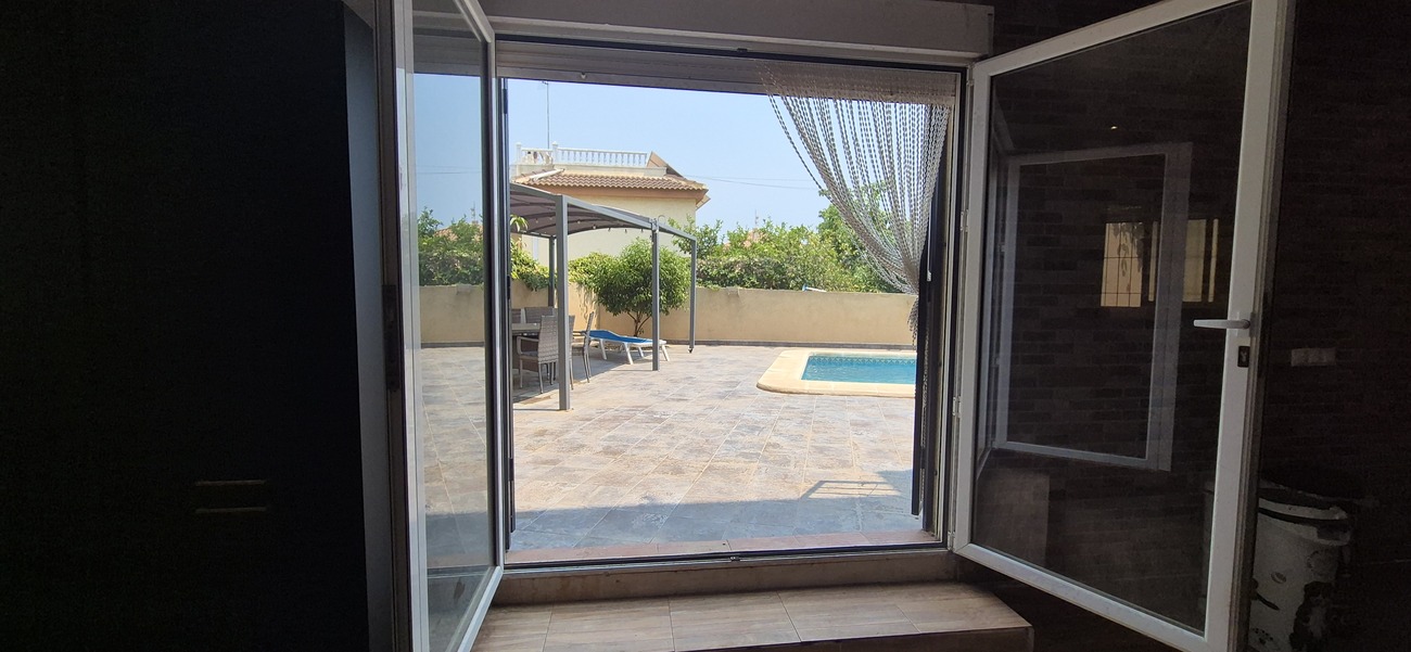 villa-villamartin-cbhd24-25 Villa in Villamartin, Alicante