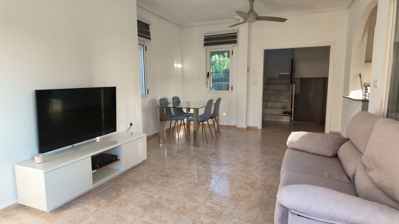 default Villa in Villamartin, Alicante