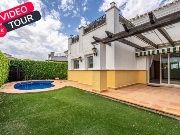 Villa for sale in La Torre Golf Resort