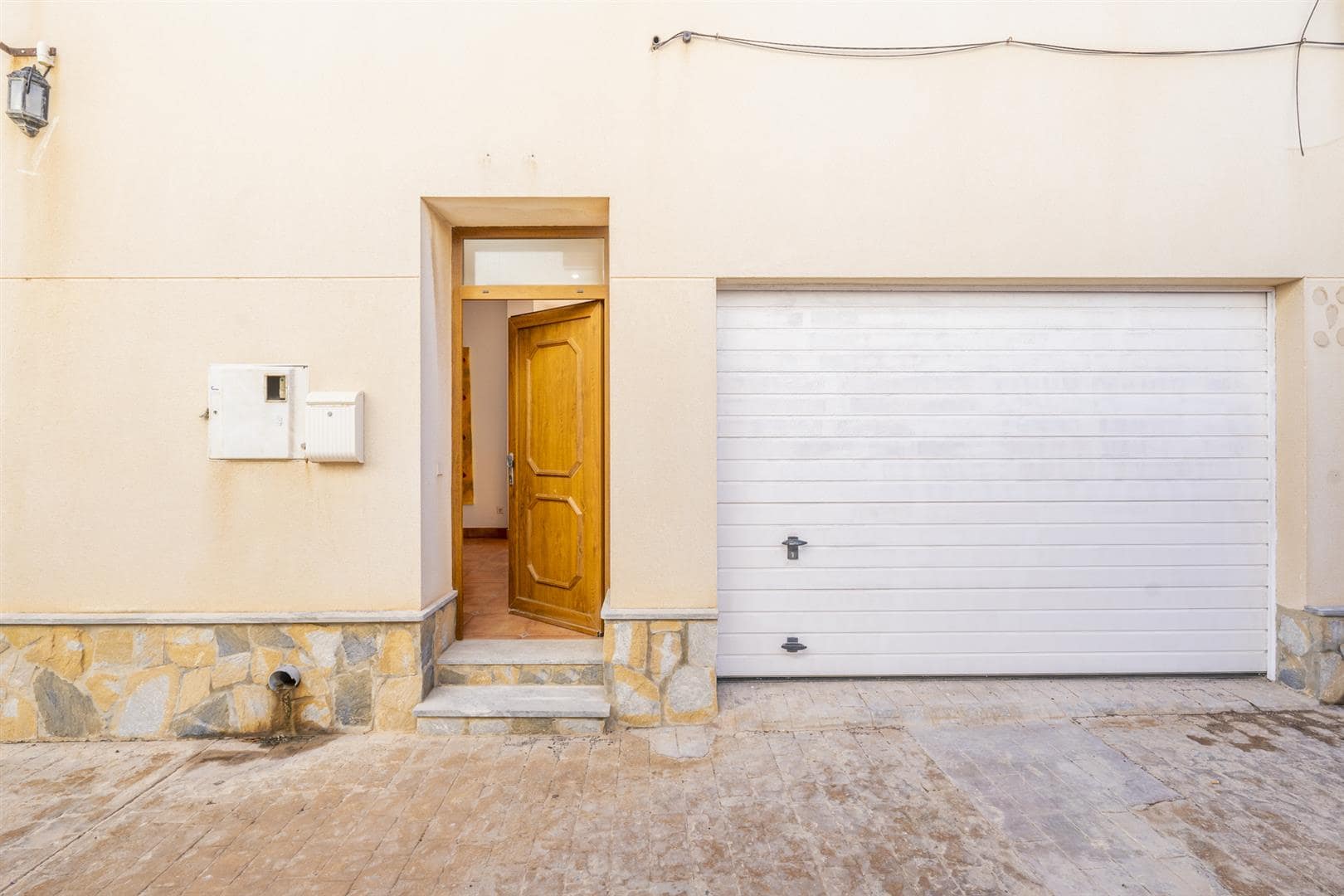 yPl57vmWVEmcy-0ha6ogOQ Villa in Cabo de Palos, Murcia