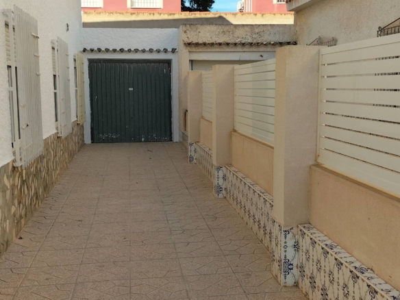 Town House for sale in Pilar de La Horadada