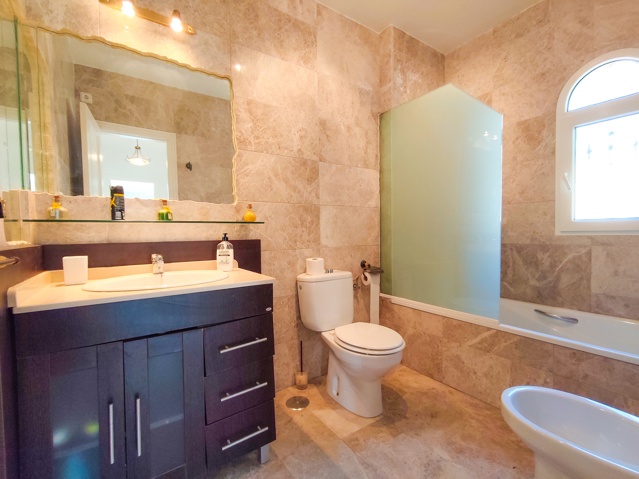 1789629181329_xlarge Villa in Villamartin, Alicante