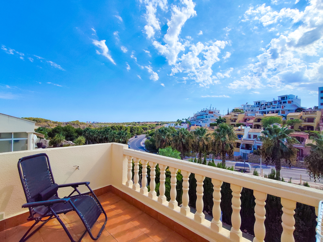 1789629182016_xlarge Villa in Villamartin, Alicante