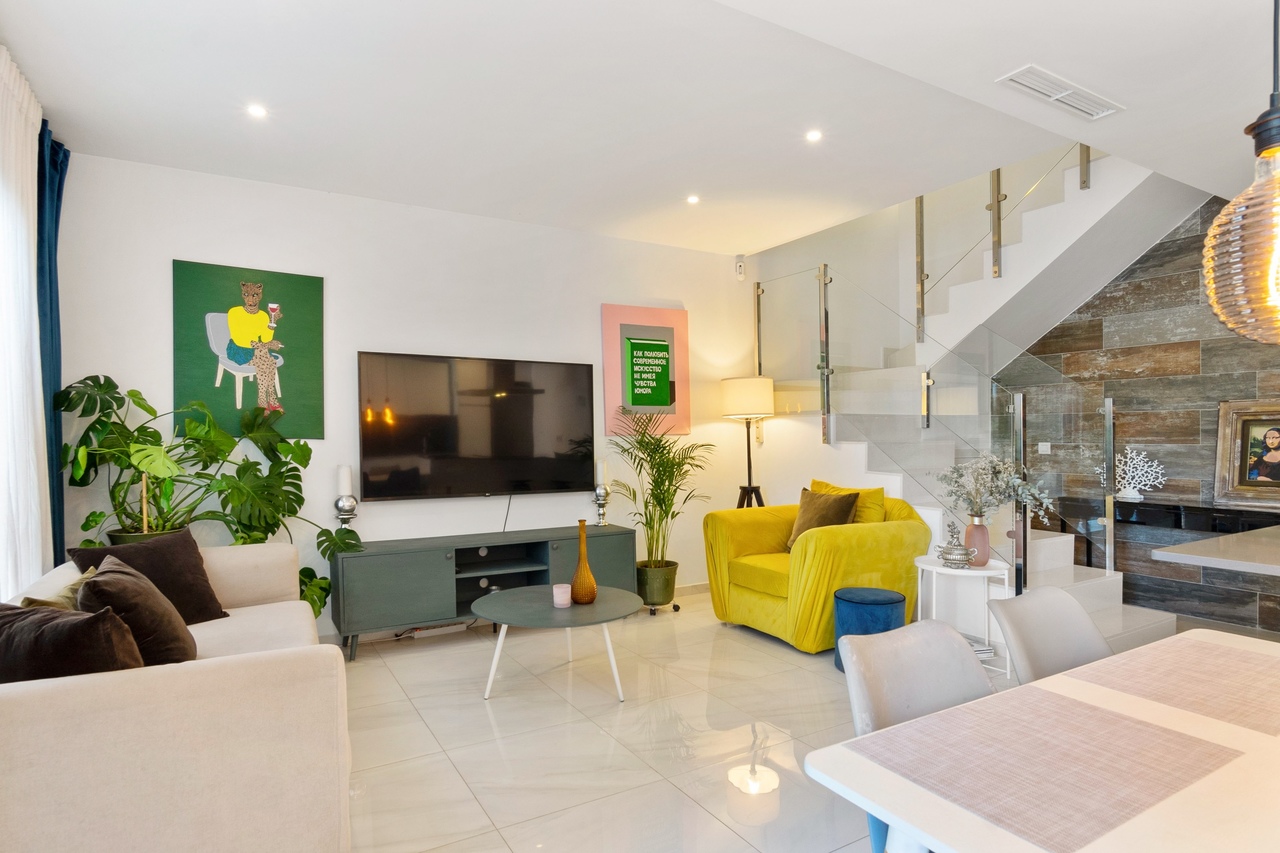 26h219u0850 Town House in Villamartin, Alicante
