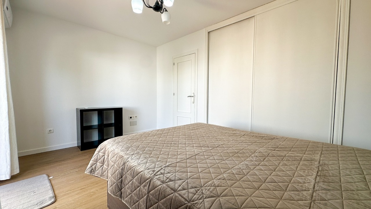 26h476q0944 Villa in Villamartin, Alicante