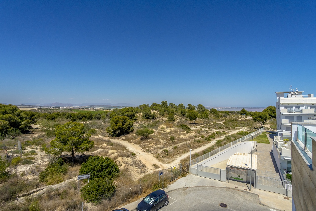 26p141u0848 Town House in Villamartin, Alicante