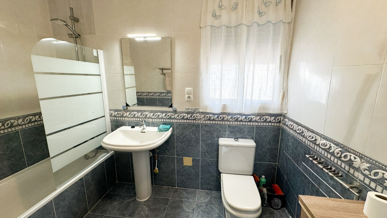 26p596s0939 Villa in Villamartin, Alicante