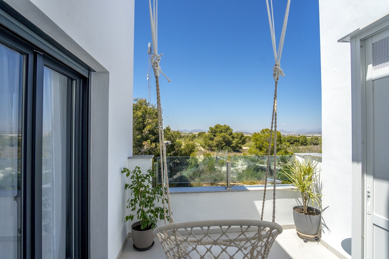 26v307r0853 Town House in Villamartin, Alicante