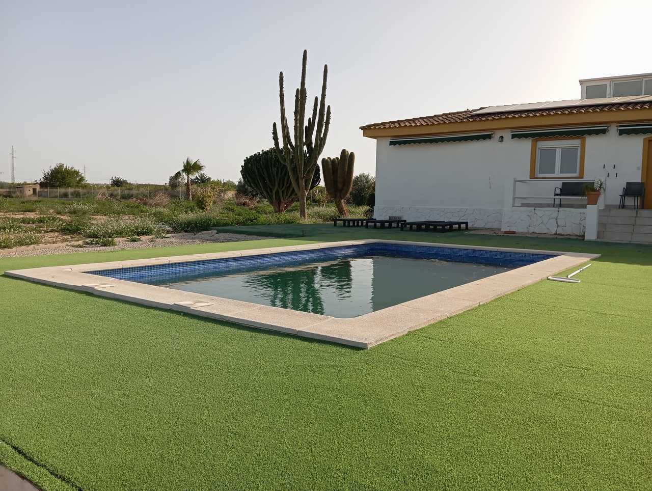 26z437k0910 Villa in San Miguel de Salinas, Alicante