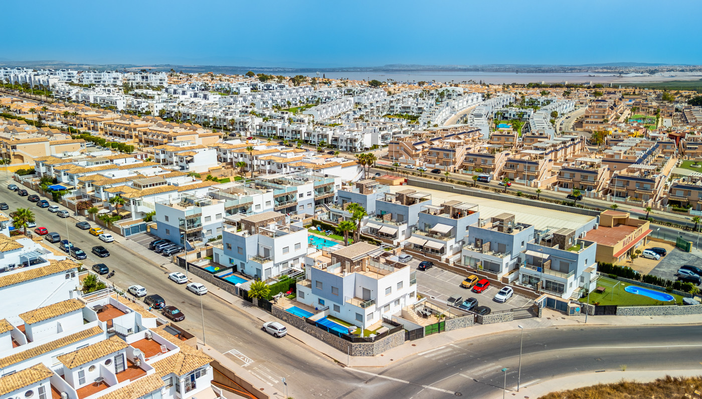 6a70944e65b93 Bungalow in Orihuela Costa, Alicante