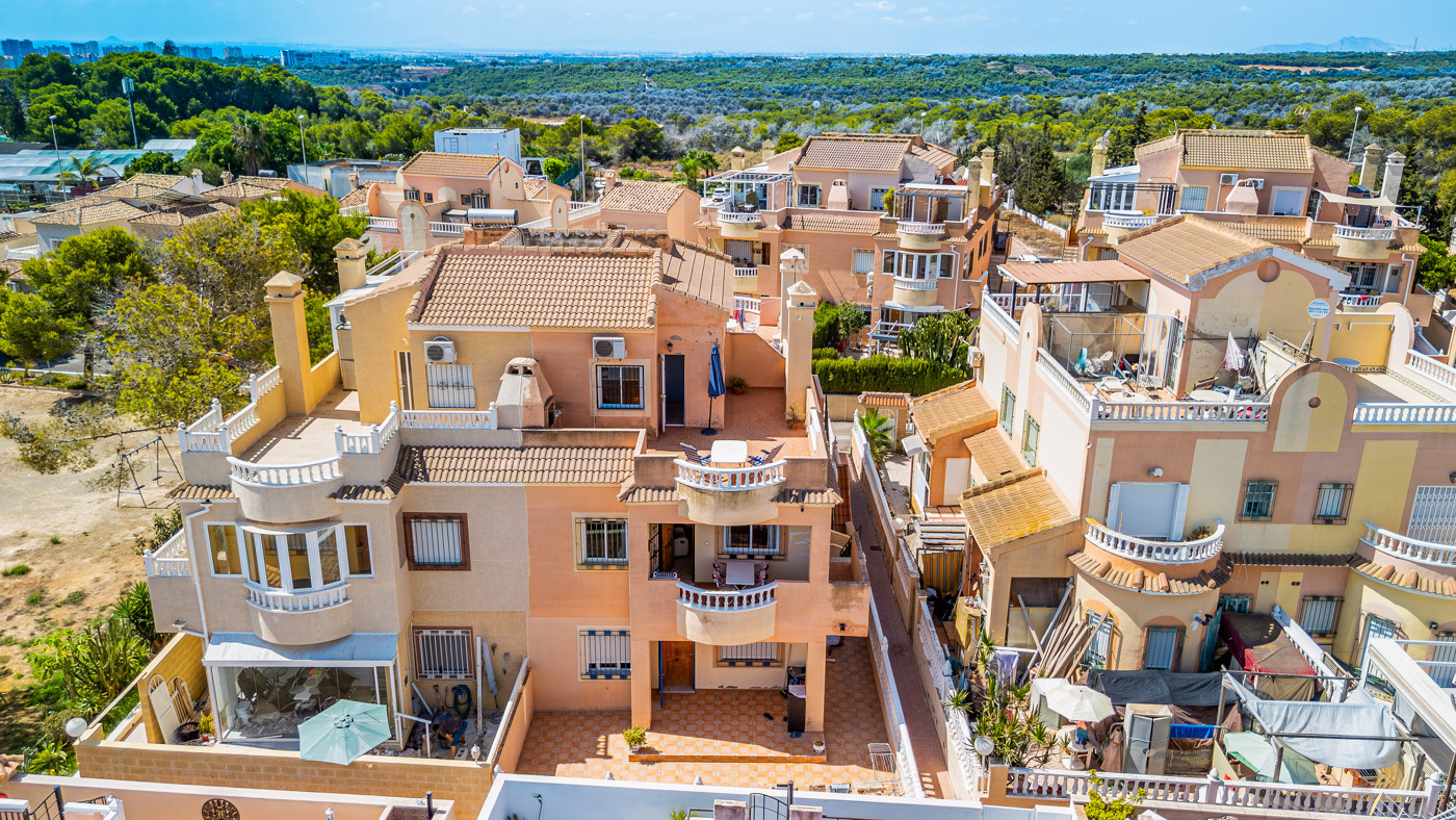 6a72e77697daf Bungalow in Cabo Roig, Alicante