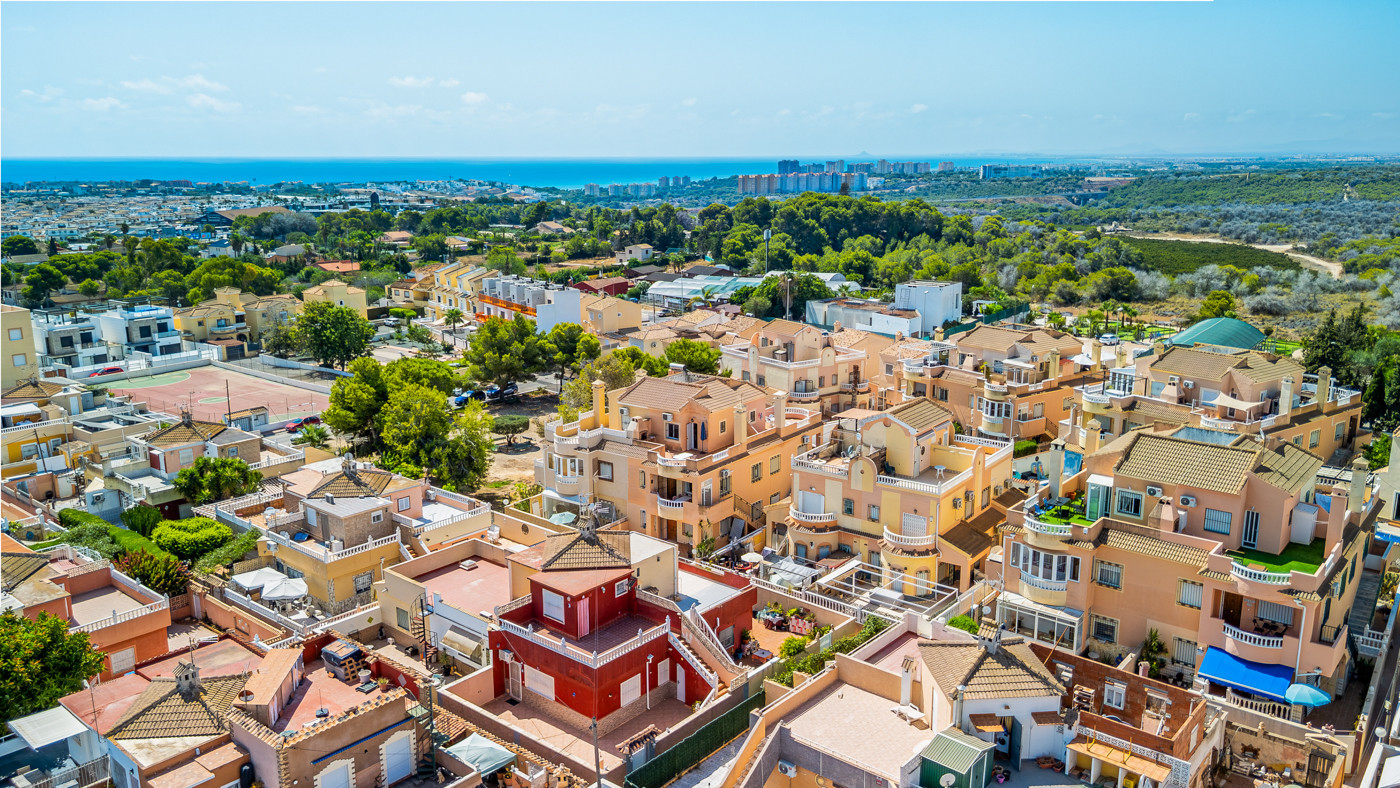 6a72e776a371c Bungalow in Cabo Roig, Alicante