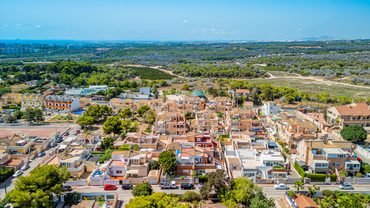 6a72e776a9aaa Bungalow in Cabo Roig, Alicante